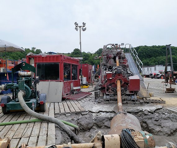 Horizontal Directional Drilling Under the St. Lawrence River